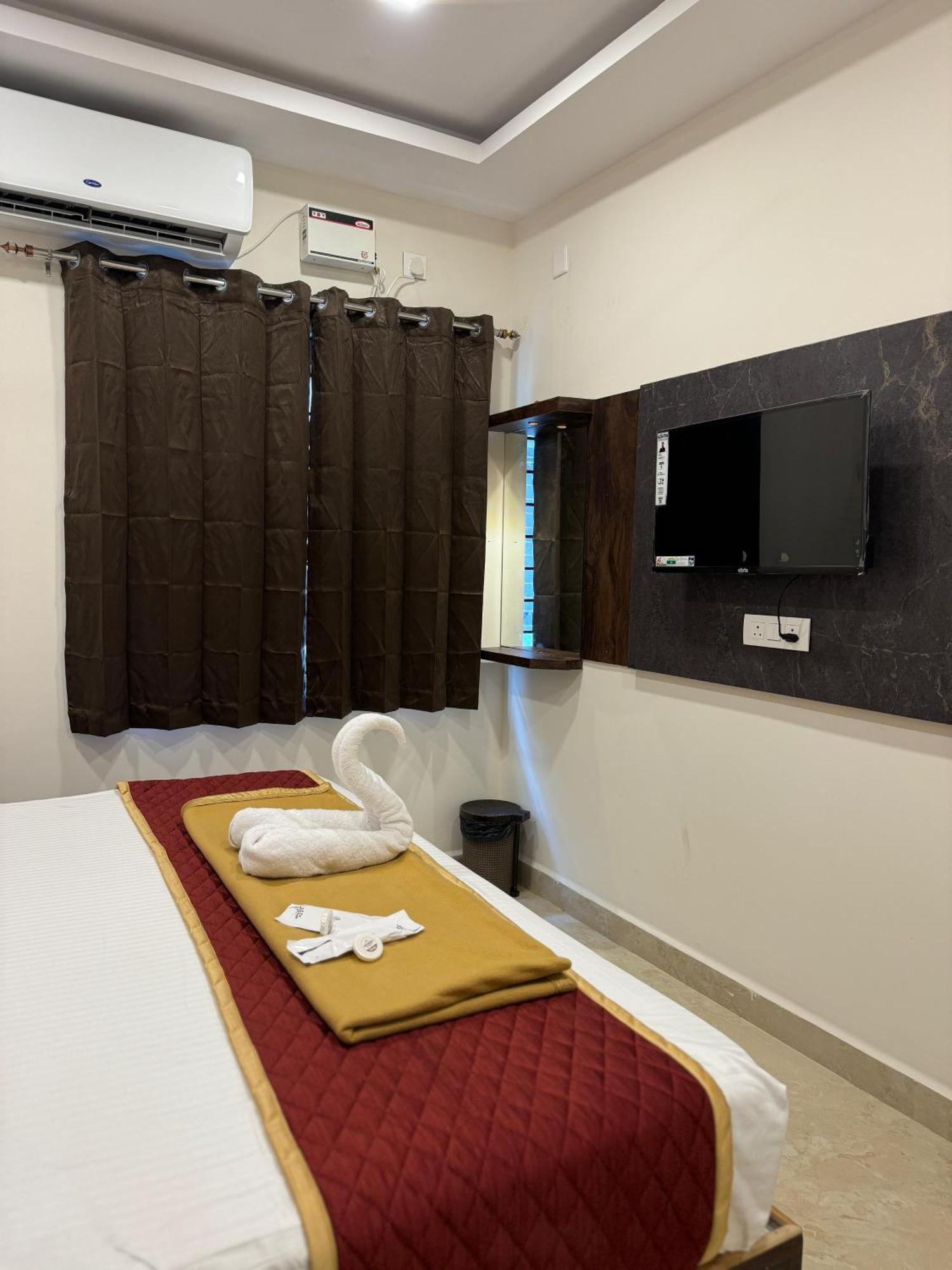 Arudra Residency Hotel Tiruvannāmalai Exterior foto